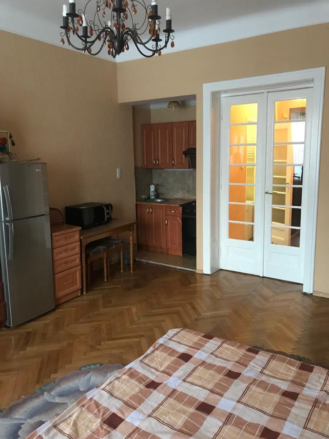 Apartment On Hoholya Street 切尔诺夫策 外观 照片